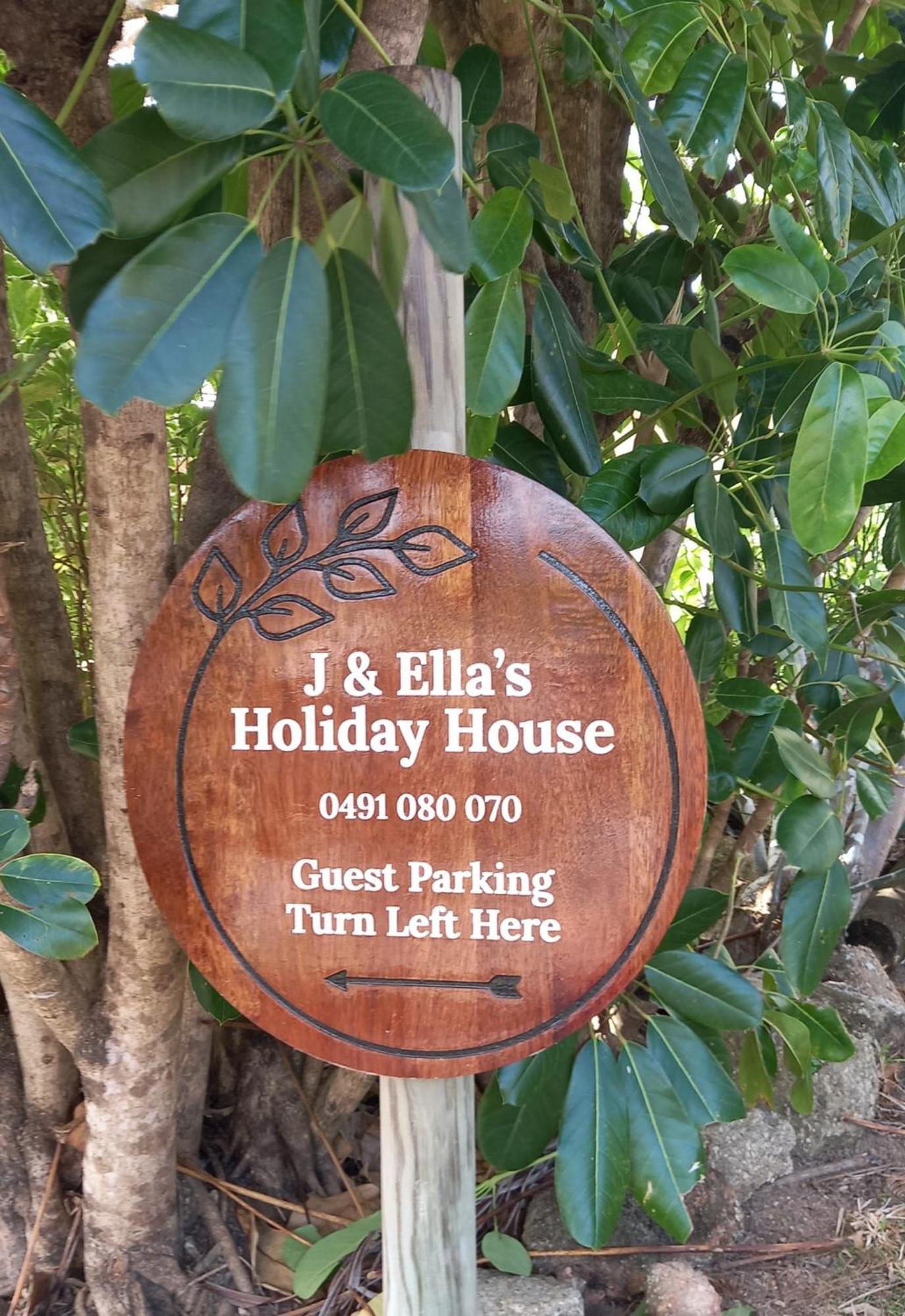 J & Ella'S Holiday House - 2 Bedroom, 2 Bathroom Home คุกทาวน์ ภายนอก รูปภาพ